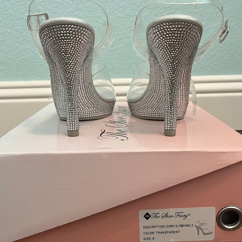 Iconic Olympian 2.0 Size 8 The Shoe Fairy NWT